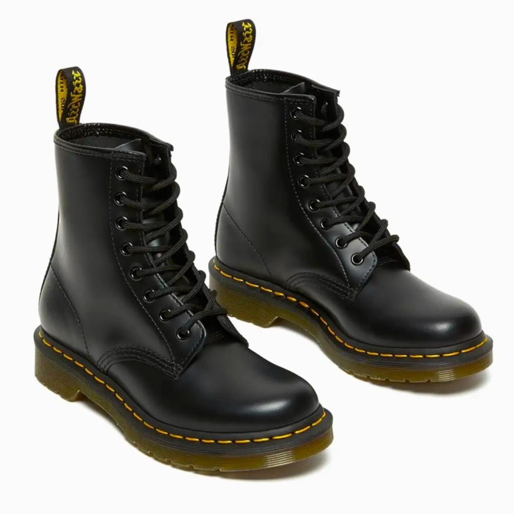Dr. Martens 1460 Smooth Leather Black Combat Boots Size 7 - Picture 5 of 16